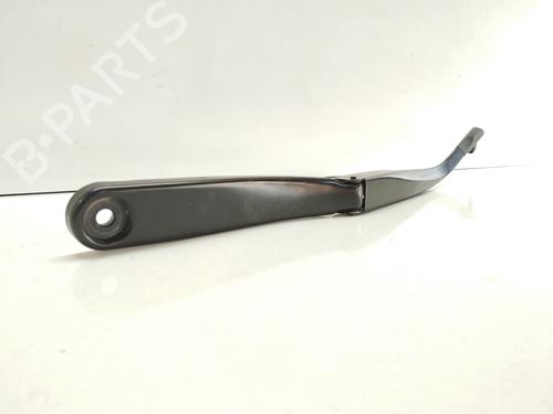 Front windshield wiper arm BMW 5 (F10) 530 d | BP19026924C143 