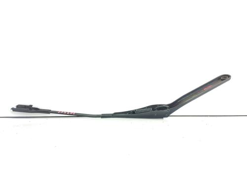 Front windshield wiper arm BMW 1 (E87) 118 d | BP23266110C143 