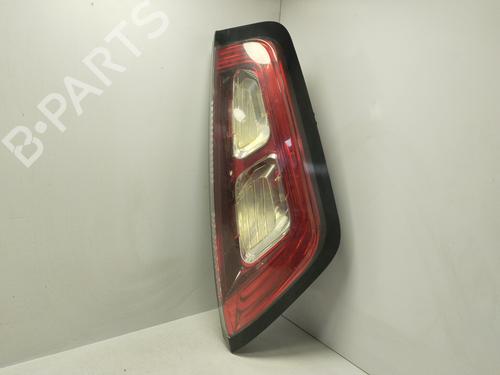 Used Right taillight FIAT GRANDE PUNTO (199_) 1.3 D Multijet (199.AXD11, 199.AXD1A, 199.AXD1B,... (90 hp) 17800129