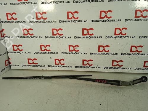 Used Front windshield wiper arm KIA CARNIVAL II (GQ) 2.9 CRDi (144 hp) 17413675