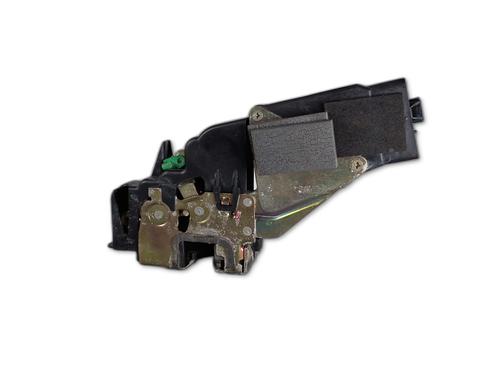 Fechadura frente esquerda Fechadura frente esquerda VOLVO S40 I (644) 1.8 i (125 hp) 36387586 36387586