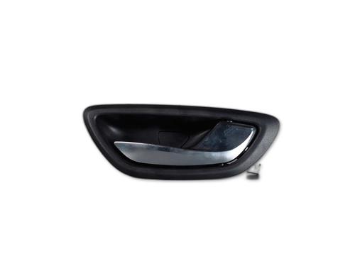 front-right-interior-door-handle-renault-megane-iv-hatchback-b9amn_-2015-35775193 main image