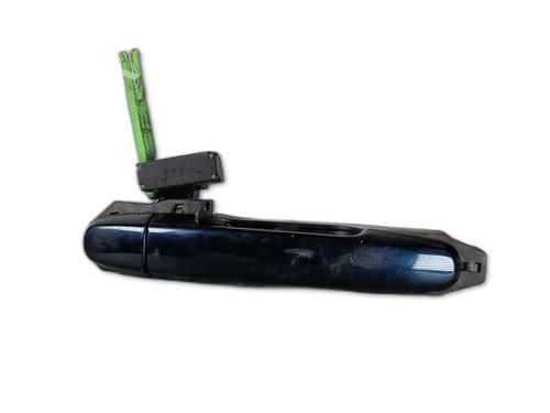 Maniglia esterna posteriore destra TOYOTA COROLLA (_E12_) 2.0 D-4D (CDE120R, CDE120L_) (110 hp) 30859953