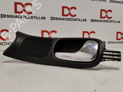 Used Front right interior door handle AUDI A4 B5 (8D2) 1.8 (125 hp) 27261733