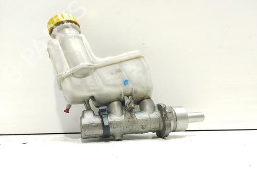 brake-master-cylinder-fiat-stilo-192_-2001-2002-2003-2004-2005-2006-2007-2008-2009-2010-31930827 main image