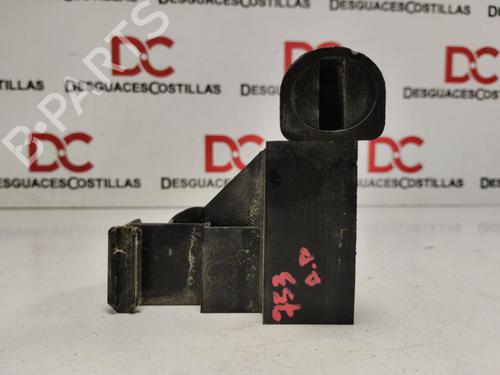 Front bumper bracket BMW 3 Touring (E46) 320 d | BP25623677C158 