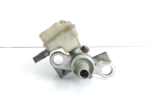 Used Brake master cylinder Brake master cylinder 38958016 38958016