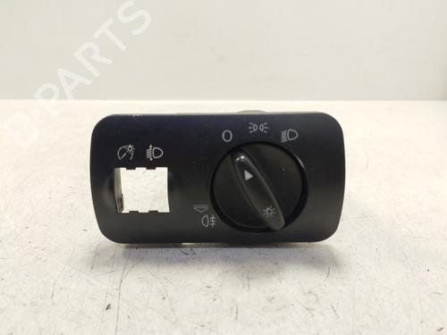 Used Headlight switch Headlight switch 39075487 39075487