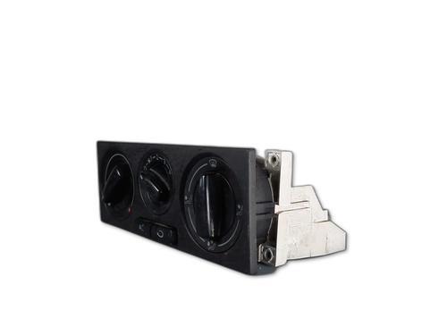 AC-Styringsenhed/Manøvreenhed VW GOLF IV (1J1) | BP30724581I5