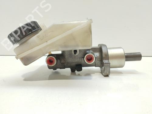 Used Brake master cylinder Brake master cylinder 39075329 39075329