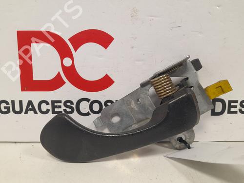 Poignée intérieure avant droite MITSUBISHI SPACE STAR MPV (DG_A) [1998-2004]  32085723