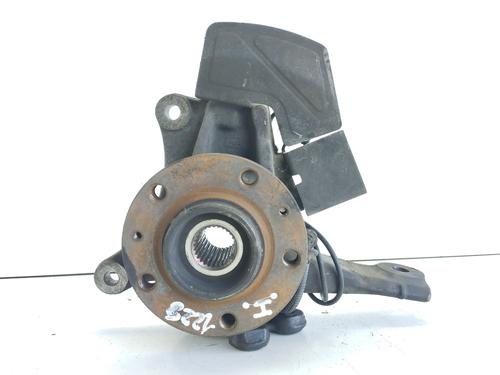 Used Left front steering knuckle PEUGEOT 407 (6D_) 2.0 (6DRFNB, 6DRFNE) (136 hp) 27668122