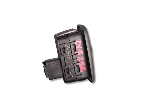 Left rear window switch CITROËN C5 II (RC_) 2.0 HDi (RCRHRH) | BP37684781I29 - Image 4