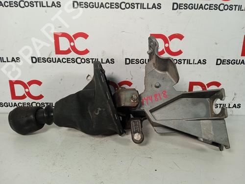 Used Gear lever OPEL VIVARO A Van (X83) 1.9 DTI (F7) (101 hp) 17413521