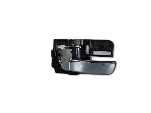 rear-left-interior-door-handle-nissan-qashqai-i-j10-nj10-2006-2007-2008-2009-2010-2011-2012-2013-2014-2015-30901297 main image