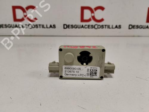 Used Electronic module BMW 3 (E90) 318 d (143 hp) 21834726