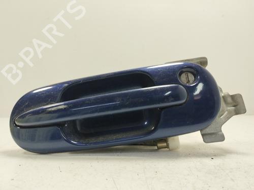 Used Front right exterior door handle HONDA CR-V I (RD) 2.0 16V 4WD (RD1, RD3) (147 hp) 18781506