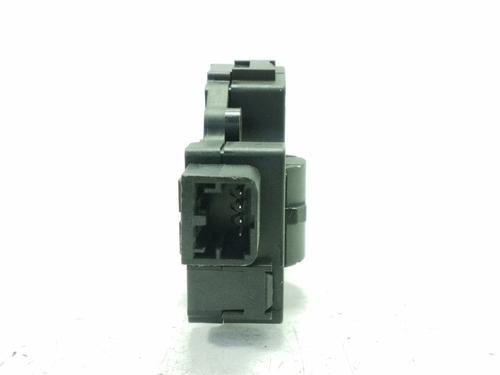 Fuel door actuator MG MG ZR 105 | BP21838047E18 