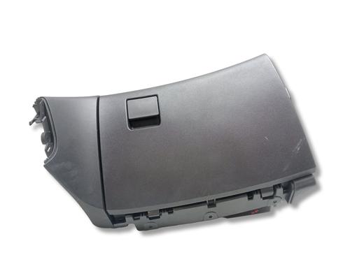 Used Glove box Glove box 39076721 39076721