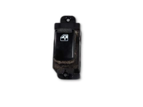 Used Right front window switch Right front window switch KIA CERATO I Hatchback (LD) 2.0 CRDi (112 hp) 35728565 35728565