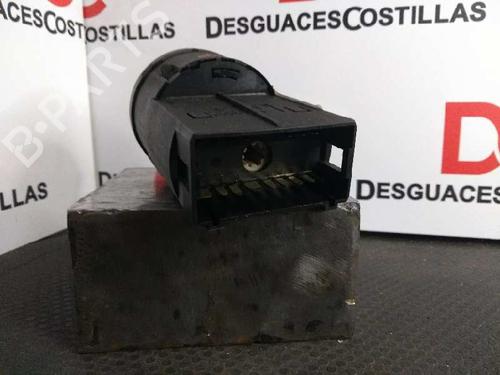 Headlight switch VW PASSAT B5.5 (3B3) 1.9 TDI | BP17395696I24 