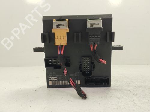 Used Electronic module AUDI A4 B6 Avant (8E5) 3.0 (220 hp) 30196262