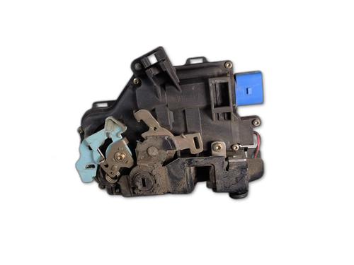 Fechadura trás esquerda Fechadura trás esquerda SEAT TOLEDO III (5P2) 2.0 TDI 16V (140 hp) 33794773 33794773