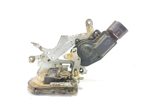 Used Rear right lock TOYOTA COROLLA (_E12_) 2.0 D-4D (CDE120R, CDE120L_) (110 hp) 17531943