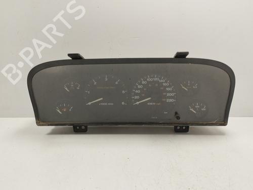 Used Instrument cluster JEEP GRAND CHEROKEE II (WJ, WG) 3.1 TD 4x4 (140 hp) 25484759
