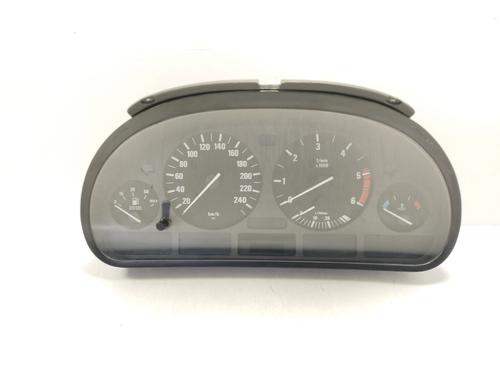 Used Instrument cluster BMW 5 (E39) 525 tds (143 hp) 17426562