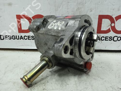 Used Vacuum pump Vacuum pump TOYOTA AVENSIS (_T25_) 2.0 D-4D (CDT250_, CDT250R) (116 hp) 33235587 33235587