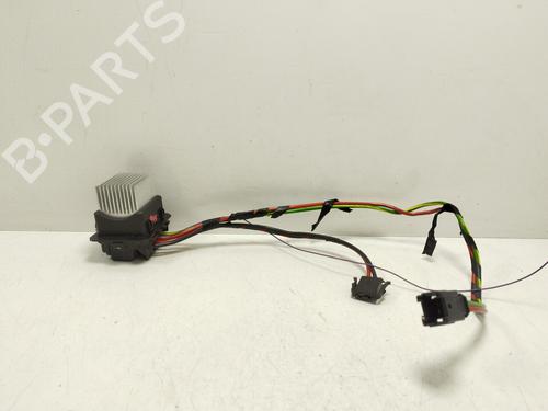 Used Heater resistor PEUGEOT 208 I (CA_, CC_) 1.2 VTI 82 (82 hp) 22543777