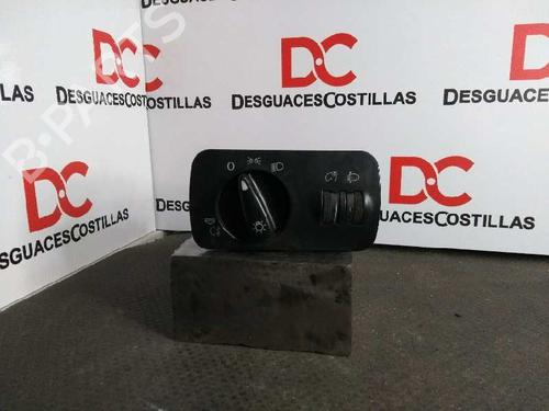 Used Headlight switch SEAT CORDOBA Vario (6K5) 1.4 i (60 hp) 17395969