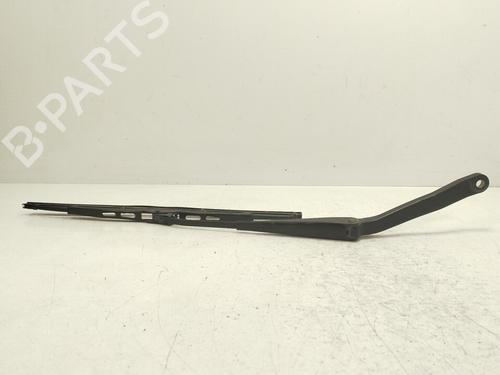 Used Rear windshield wiper arm Rear windshield wiper arm 39134842 39134842