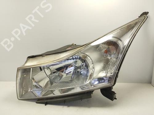 Used Left headlight CHEVROLET CRUZE (J300) 2.0 CDI (150 hp) 17420840