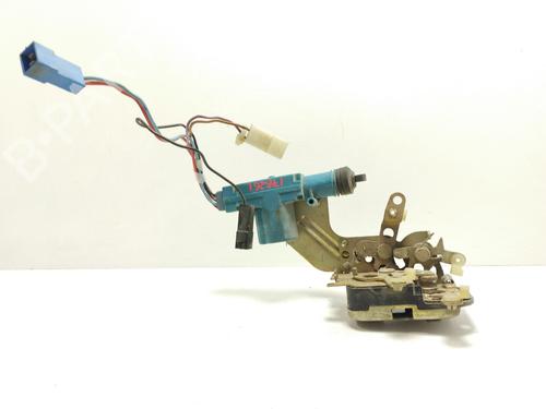 Front left lock VOLVO 440 (445) 1.8 3345804 |