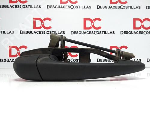 Used Front right exterior door handle BMW 3 (E46) 320 d (150 hp) 25623638