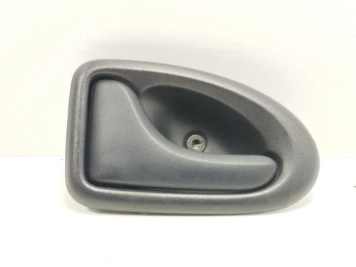 Used Rear left interior door handle RENAULT MEGANE I (BA0/1_) 1.9 dTi (BA08, BA0N) (98 hp) 17425036