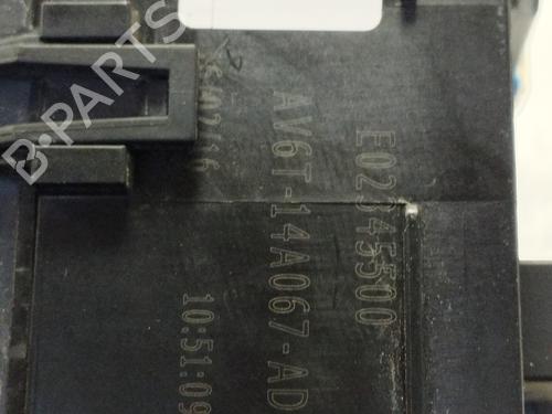 Fuse box FORD FOCUS III | BP24394666E1