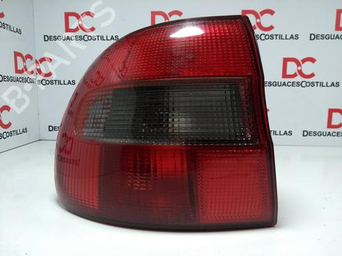 Used Left taillight VOLVO V40 Estate (645) 1.8 (115 hp) 17401336