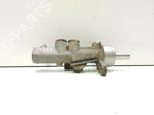Used Brake master cylinder Brake master cylinder 39075530 39075530