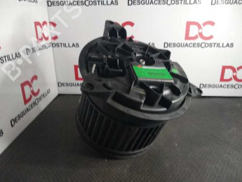 Used Heater blower motor FORD MONDEO III (B5Y) 2.0 16V (146 hp) 17427392