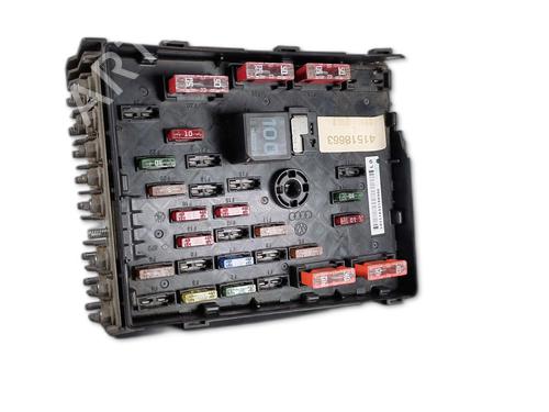 Used Fuse box VW PASSAT B6 (3C2) [2005-2011]  30712832