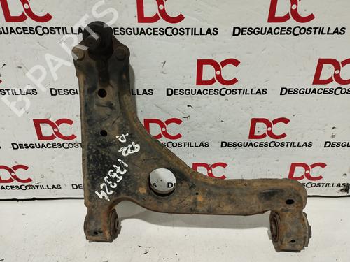 Used Right front suspension arm OPEL ASTRA H (A04) [2004-2014]  24801588
