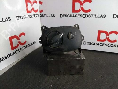 Used Headlight switch FORD TRANSIT Van (FA_ _) 2.0 DI (FAE_, FAF_, FAG_) (75 hp) 17395788
