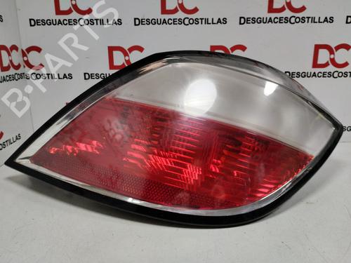 Used Right taillight OPEL ASTRA H (A04) [2004-2014]  17412378