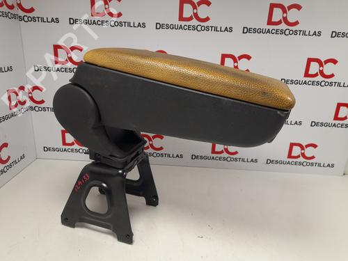Used Armrest / Center console ALFA ROMEO GT (937_) 1.9 JTD (937CXN1B) (150 hp) 17406357