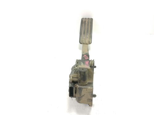 Used Pedal RENAULT LAGUNA III (BT0/1) 2.0 dCi (BT07, BT0J, BT14, BT1A, BT1S) (131 hp) 17733904
