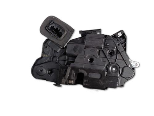 front-left-lock-vw-golf-vi-5k1-2008-2009-2010-2011-2012-2013-2014-34152598 main image