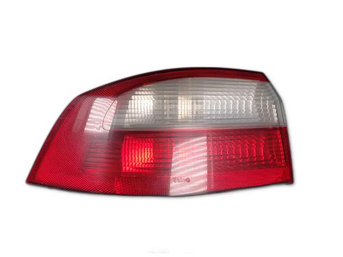 Used Left taillight RENAULT LAGUNA II (BG0/1_) 1.9 dCi (BG08, BG0G) (120 hp) 32313032